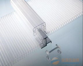 U型鎖扣陽(yáng)光板的選購(gòu)指南及市場(chǎng)行情